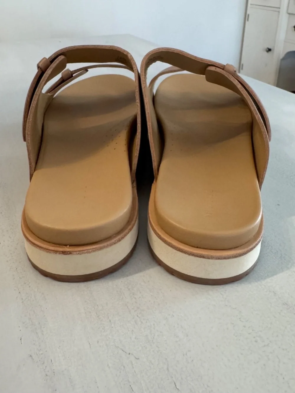 Nisolo Ella Go-To Flatform Slide Women's Almond Leather Sandals Sz 9 NIB - Picture 9 of 14